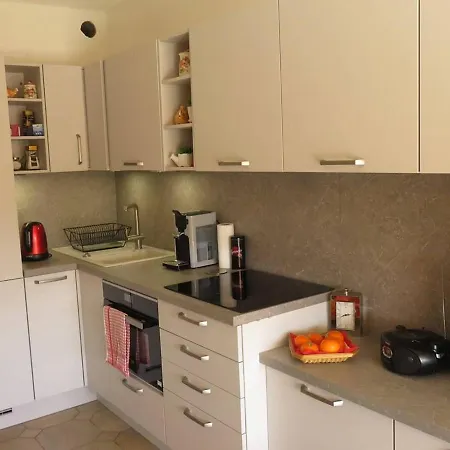 Daire Avec Piscine, Tennis, Parking Et Acces Direct - - Fr-1-610-30 Bormes-les-Mimosas