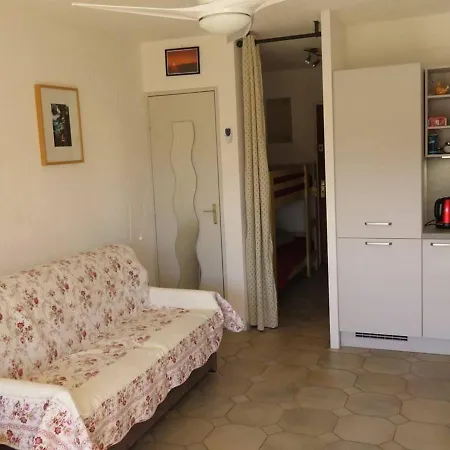 Avec Piscine, Tennis, Parking Et Acces Direct - - Fr-1-610-30 Daire